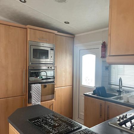 Immaculate 2-Bed Lodge In Monreith Newton Stewart Bagian luar foto